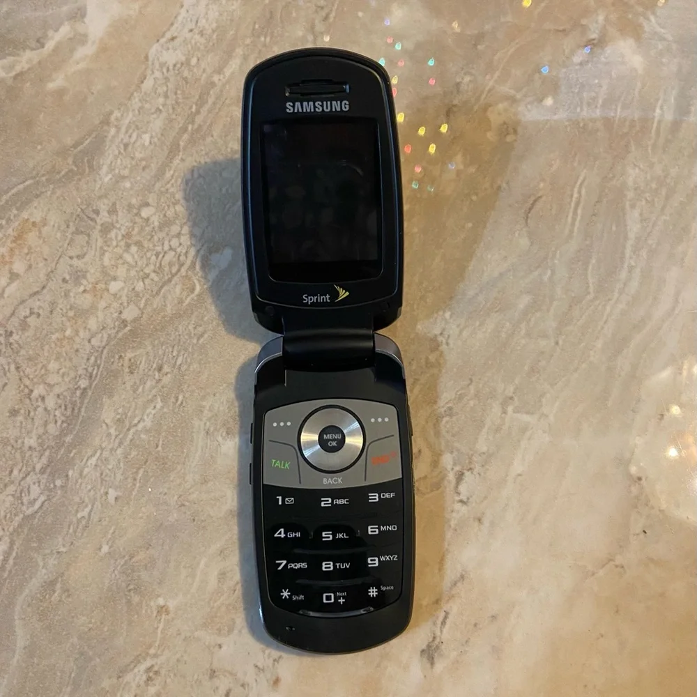 Samsung SPH-M300 Camera Flip Phone Sprint Black Untested